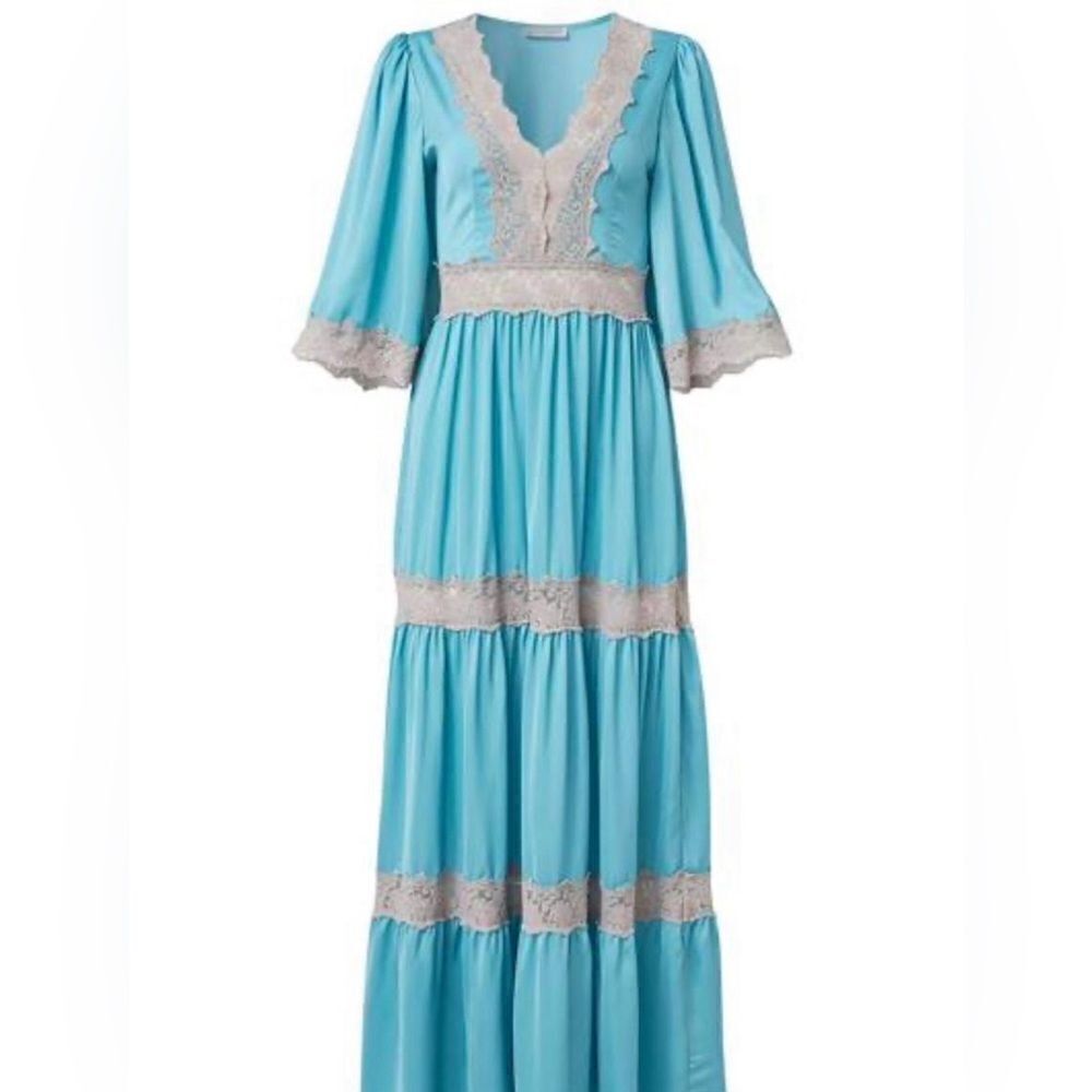 NWOT Venus Bohemian Lace Flutter Sleeve Maxi Dress NWOT